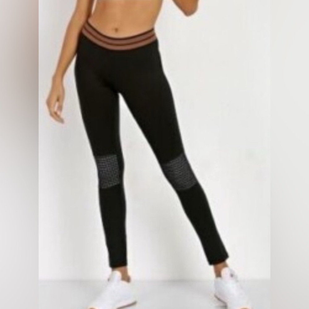 Olympia Activewear Black High-Waisted Leggings black/coffee in medium